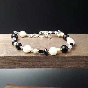 7 Inch Sterling Silver Black Stones And White Pearls Bracelet